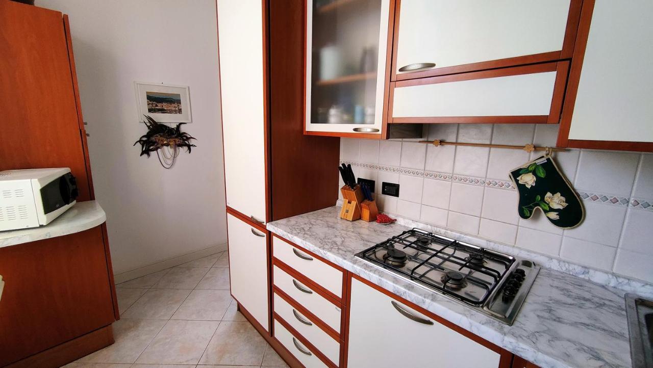 페차노 Un Balcone In Pineta 아파트 외부 사진